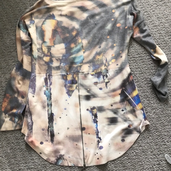 Gorgeous Unique Multi Colored Tunic - Picture 5 of 8